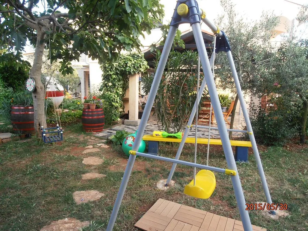 Apartment Steblaj Πούλα Κροατία