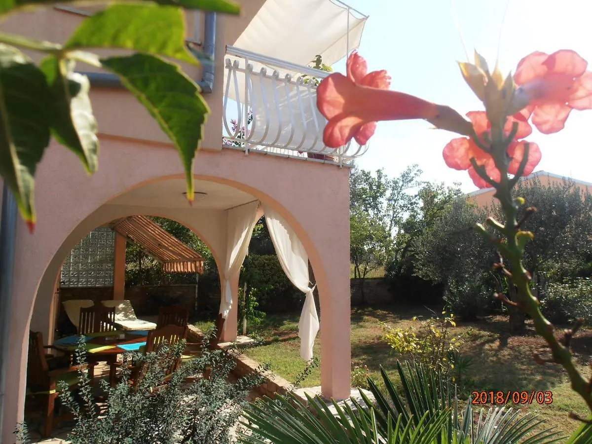 Apartment Steblaj Pula
