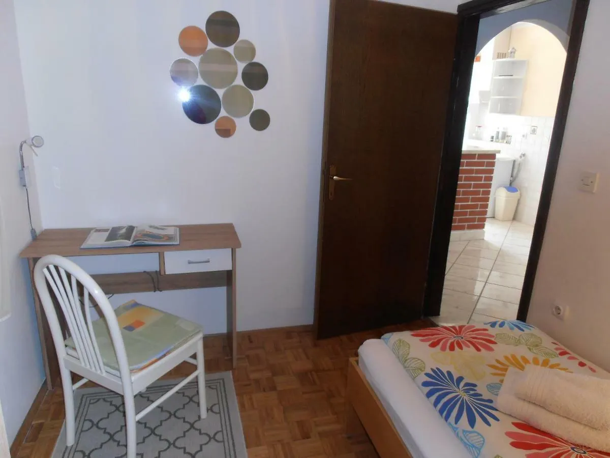 Apartment Steblaj Pula